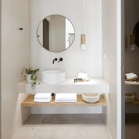 Luxury Milos Superior 1 Bedroom Well Furnished Interior Adamanta Apartman