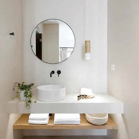 Apartamento Luxury Milos Superior 1 Bedroom Well Furnished Interior Adamanta *